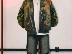 19 岁潮水 RAPPER 定制款潮流服装，彰显独特个性